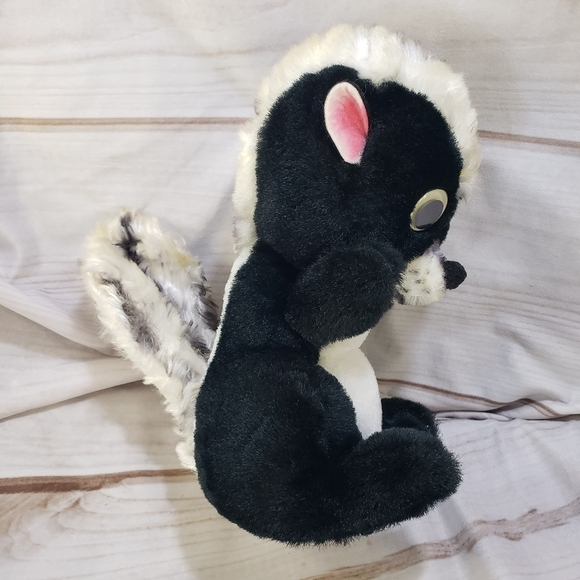 Vintage Google Eye Skunk Plush Stuffed Animal 10 Inch 50s/60s No Tags - Picture 4 of 11